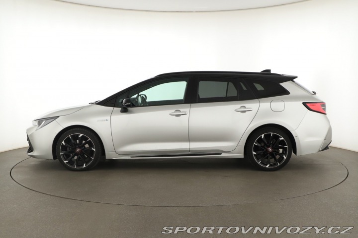 Toyota Corolla GR Sport 2.0 Hybrid 2021