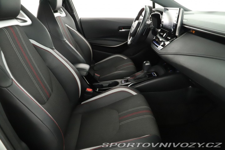 Toyota Corolla GR Sport 2.0 Hybrid 2021