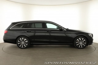 Mercedes-Benz E E 300 de 2020