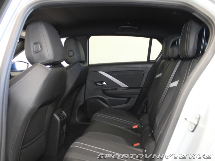 Opel Astra 1,2 Turbo 130k. 8AT GS 18 2025