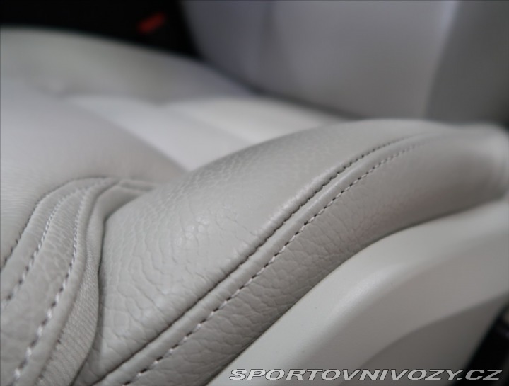 Volvo S60 2,0 B5 AWD ULTIMATE 1. MA 2023