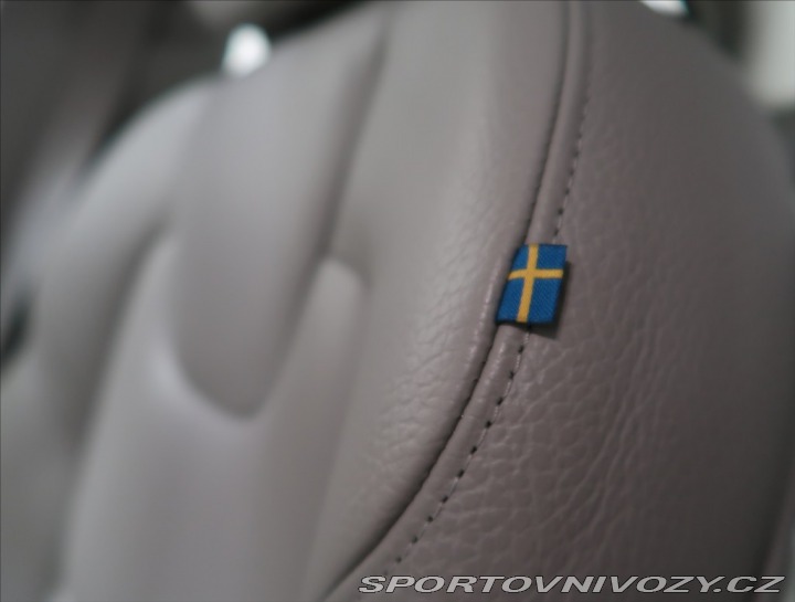 Volvo S60 2,0 B5 AWD ULTIMATE 1. MA 2023