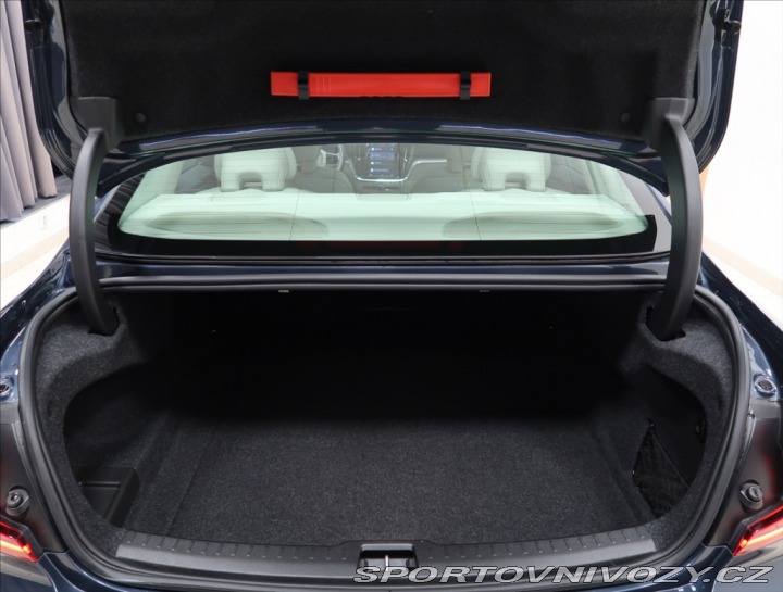 Volvo S60 2,0 B5 AWD ULTIMATE 1. MA 2023