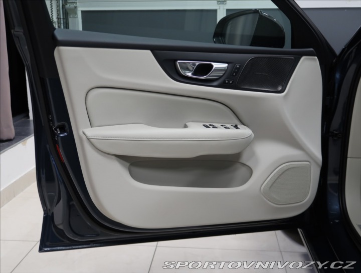 Volvo S60 2,0 B5 AWD ULTIMATE 1. MA 2023