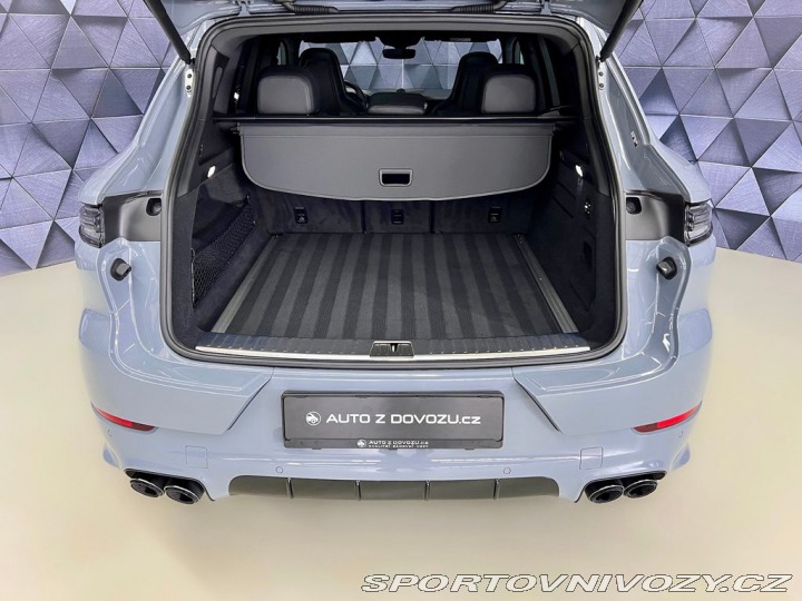 Porsche Cayenne S V8 AWD SPORT DESIGN, VZ 2025