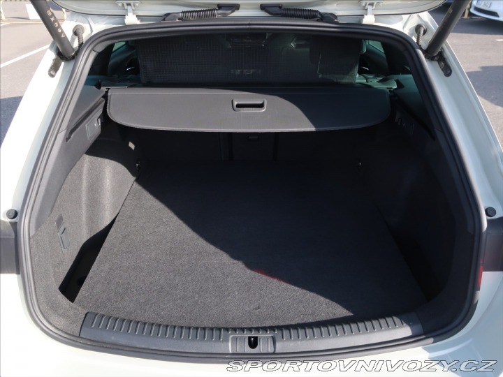 Cupra Leon 1,5 ST SP e-HYBRID 204k D 2025