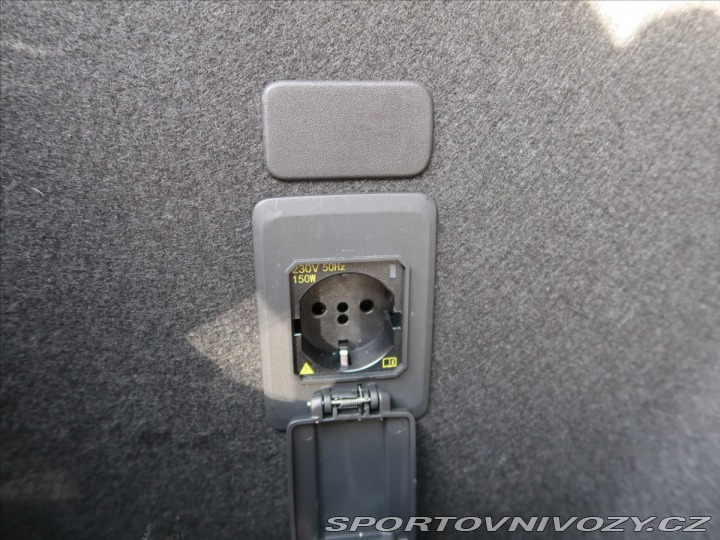 Cupra Leon 1,5 ST SP e-HYBRID 204k D 2025