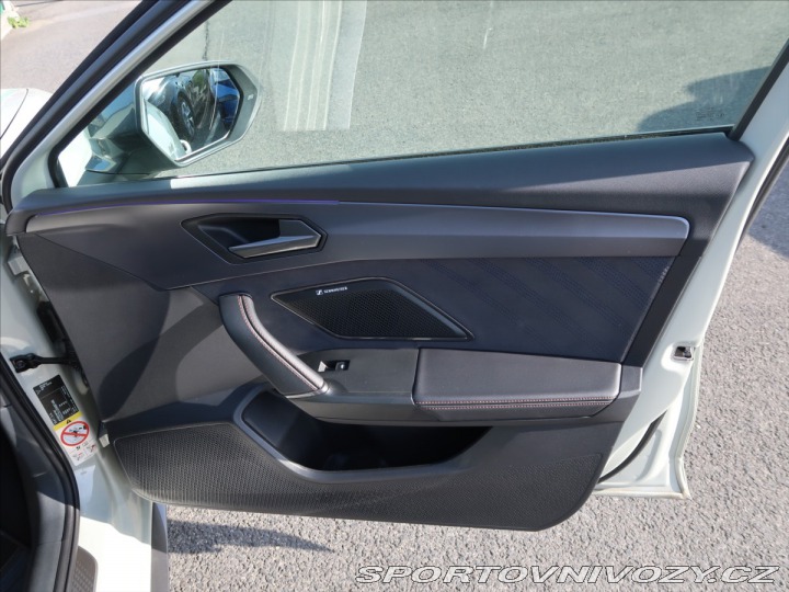 Cupra Leon 1,5 ST SP e-HYBRID 204k D 2025