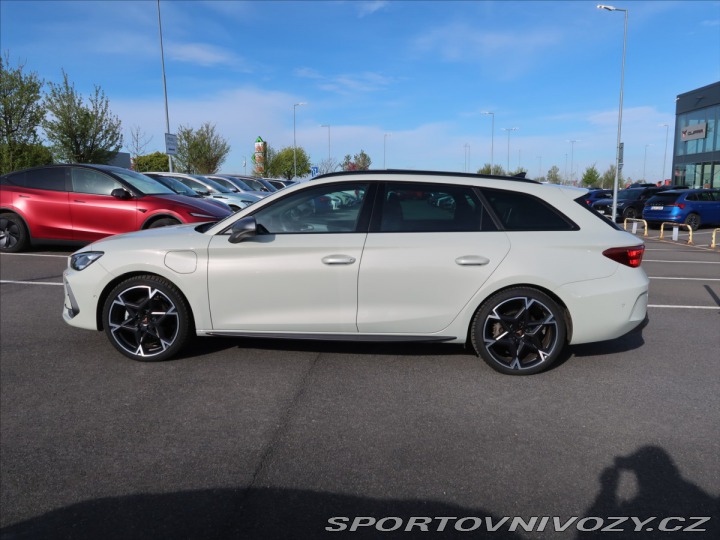 Cupra Leon 1,5 ST SP e-HYBRID 204k D 2025
