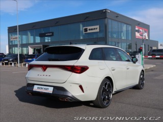 Cupra Leon 1,5 ST SP e-HYBRID 204k D 2025
