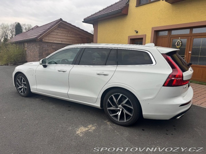 Volvo V60 T6 257kW 4x4 AWD / 2x sad 1800