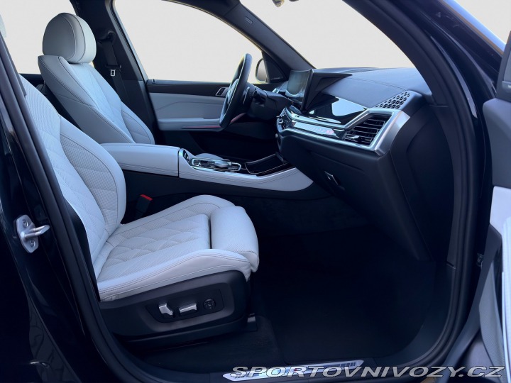 BMW X5 xDrive50e 2025