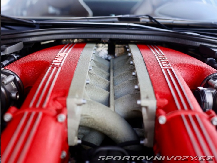 Ferrari F12berlinetta 6.3 V12  | Atelier auto 2013