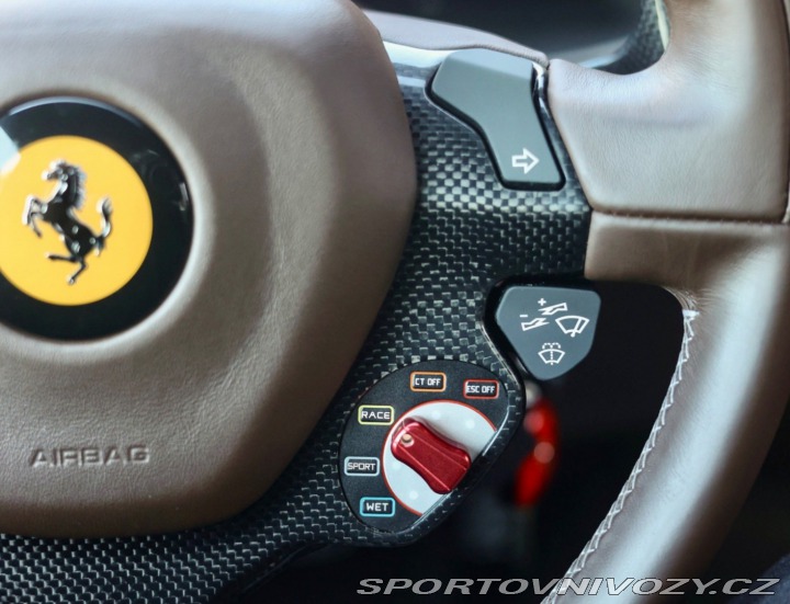 Ferrari F12berlinetta 6.3 V12  | Atelier auto 2013