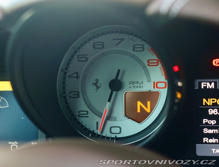 Ferrari F12berlinetta 6.3 V12  | Atelier auto 2013