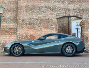 Ferrari F12berlinetta 6.3 V12  | Atelier auto 2013