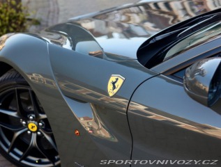 Ferrari F12berlinetta 6.3 V12  | Atelier auto 2013