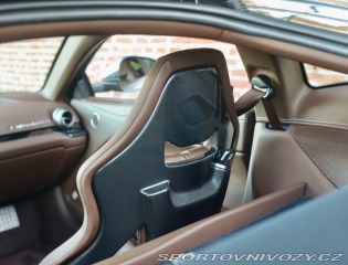 Ferrari F12berlinetta 6.3 V12  | Atelier auto 2013