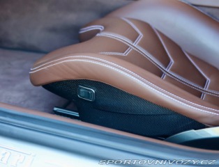 Ferrari F12berlinetta 6.3 V12  | Atelier auto 2013