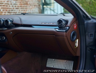 Ferrari F12berlinetta 6.3 V12  | Atelier auto 2013