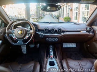 Ferrari F12berlinetta 6.3 V12  | Atelier auto 2013