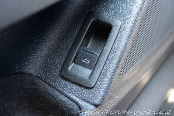 Volkswagen Scirocco 2.0 TDI 170k / AJ NA SPL 2009