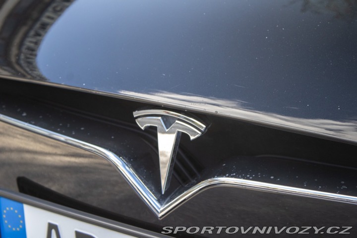 Tesla Model X 386 kW, elektromotor, au 2017