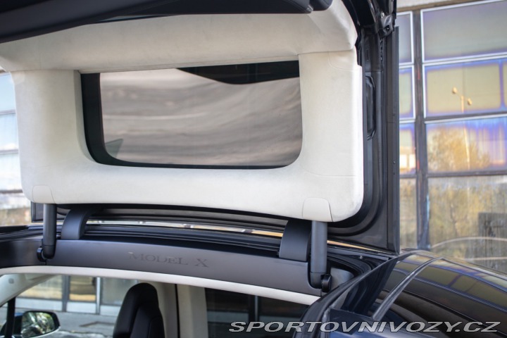 Tesla Model X 386 kW, elektromotor, au 2017