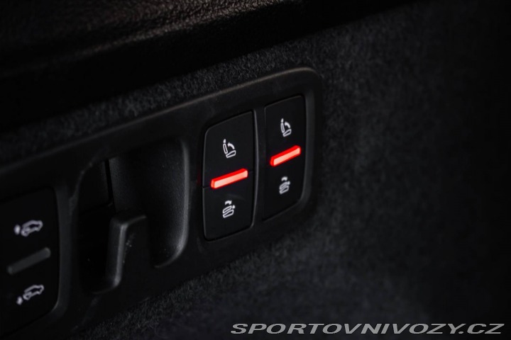 Audi SQ7 4.0 TFSI V8 / 7-MIESTNE 2022