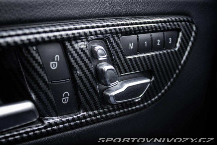 Mercedes-Benz CLA Shooting Brake  200   115 2016