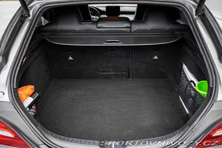 Mercedes-Benz CLA Shooting Brake  200   115 2016