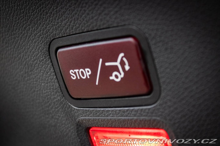 Mercedes-Benz CLA Shooting Brake  200   115 2016