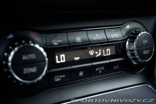 Mercedes-Benz CLA Shooting Brake  200   115 2016