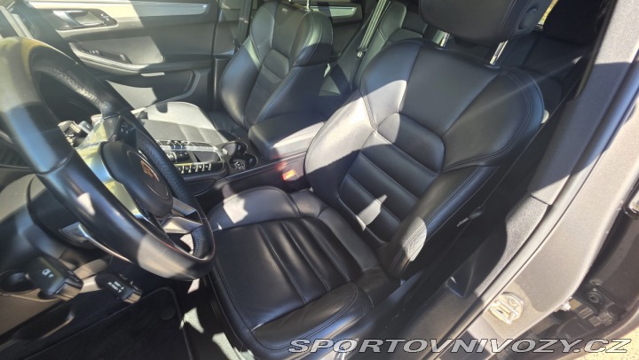 Porsche Macan GTS 2018