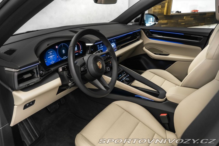 Porsche Macan 4  EL Vzduch BOSE 2026