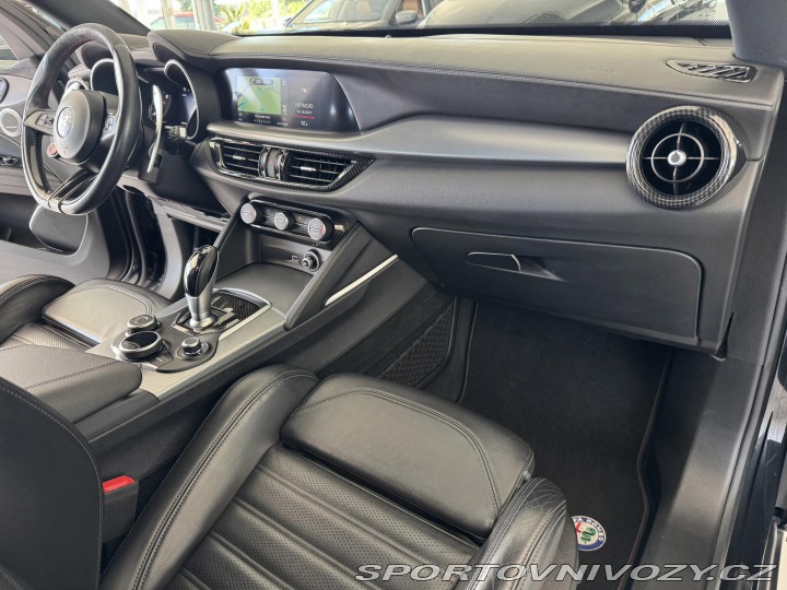 Alfa Romeo Stelvio 2,0T Q4*206kW*VELOCE*MaxV 2019