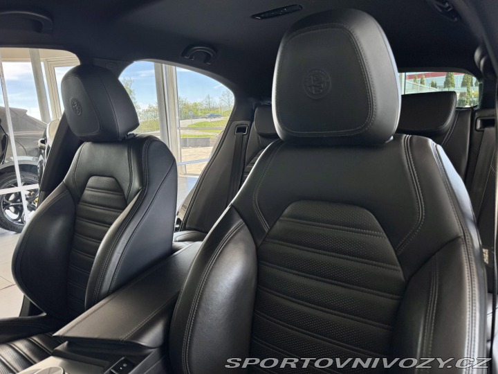 Alfa Romeo Stelvio 2,0T Q4*206kW*VELOCE*REZE 2019