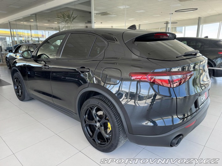 Alfa Romeo Stelvio 2,0T Q4*206kW*VELOCE*REZE 2019