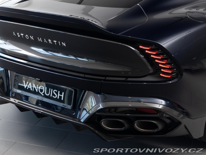 Aston Martin Vanquish  2025