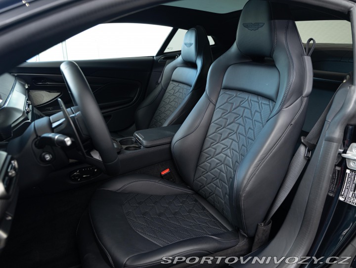 Aston Martin Vanquish  2025