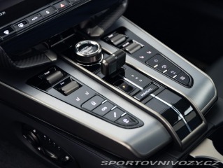 Aston Martin Vanquish  2025