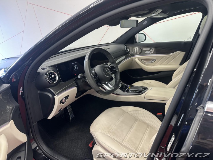 Mercedes-Benz E E63s AMG*BURM*LED*TOP*ZÁR 2022