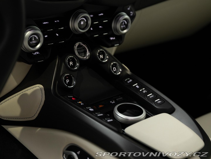 Aston Martin Vantage V8 Vantage 2022