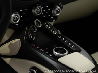 Aston Martin Vantage V8 Vantage 2022