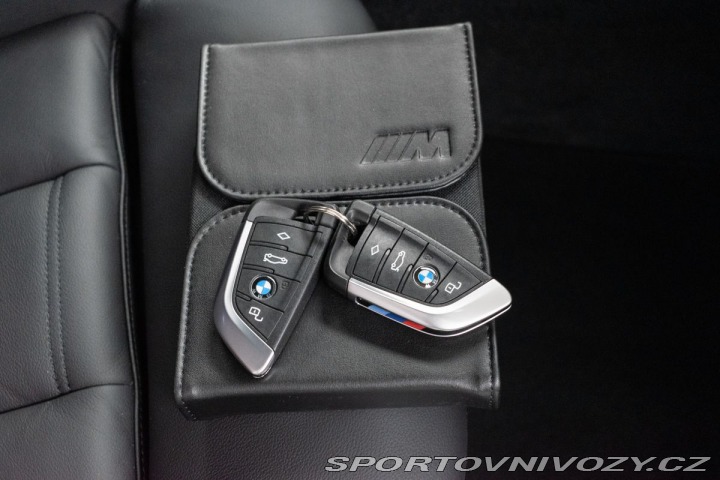 BMW M2 KARBON*ZÁRUKA+SERVIS*ČR 1 2025