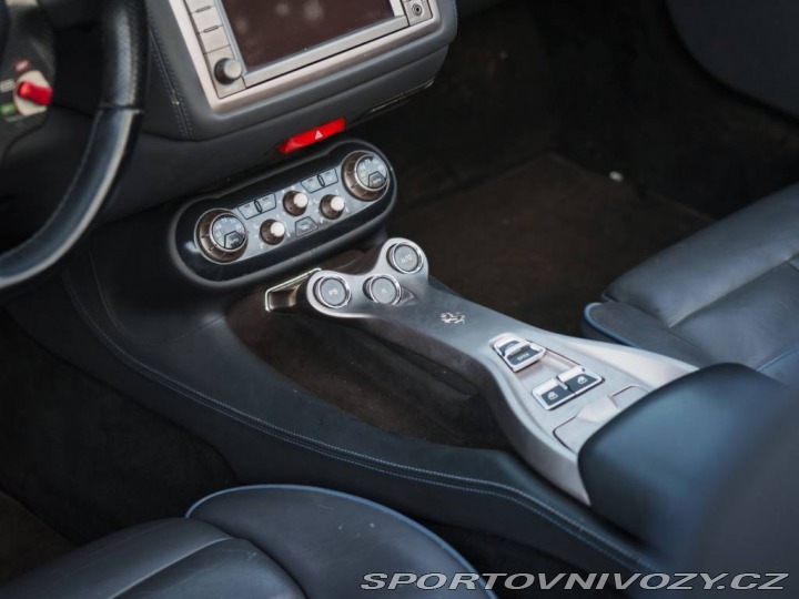 Ferrari California V8 2010