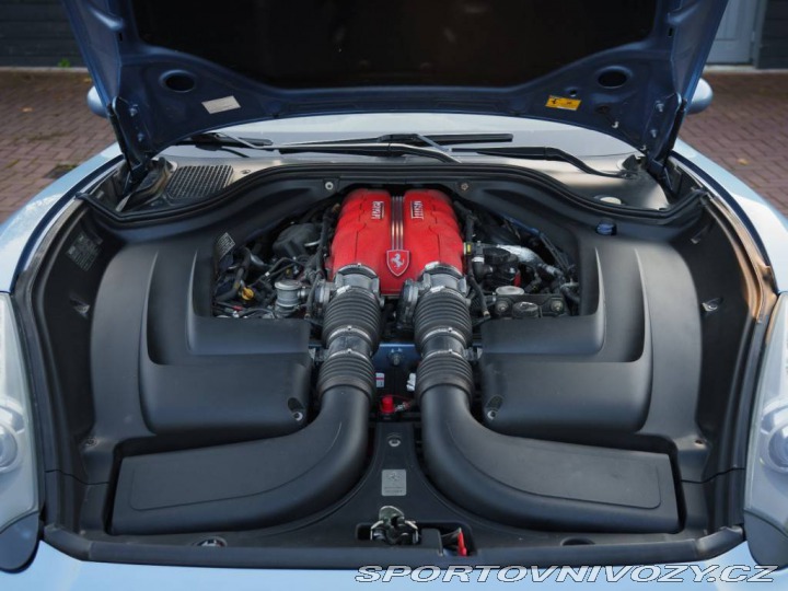 Ferrari California V8 2010