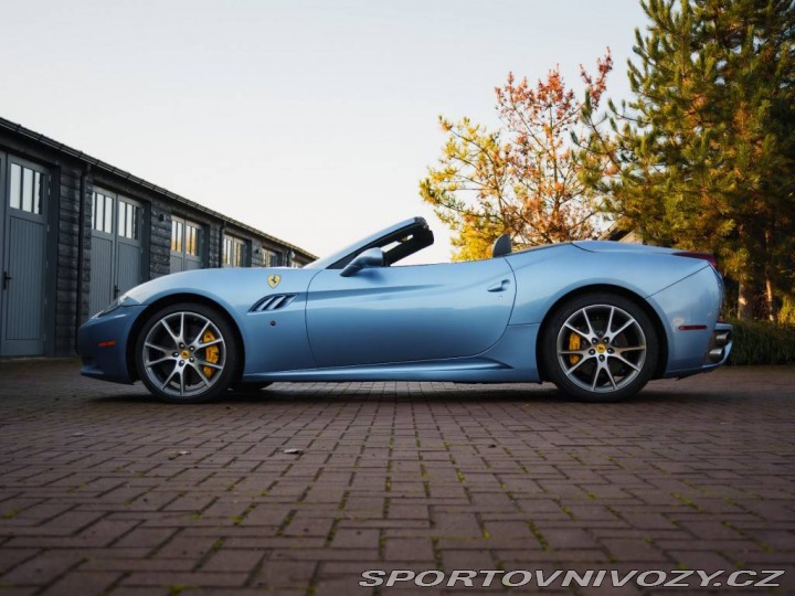 Ferrari California V8 2010