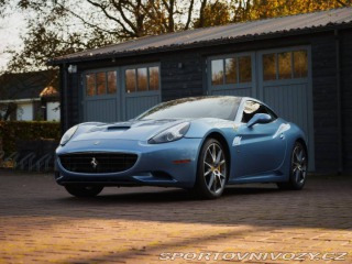 Ferrari California V8 2010