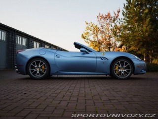 Ferrari California V8 2010